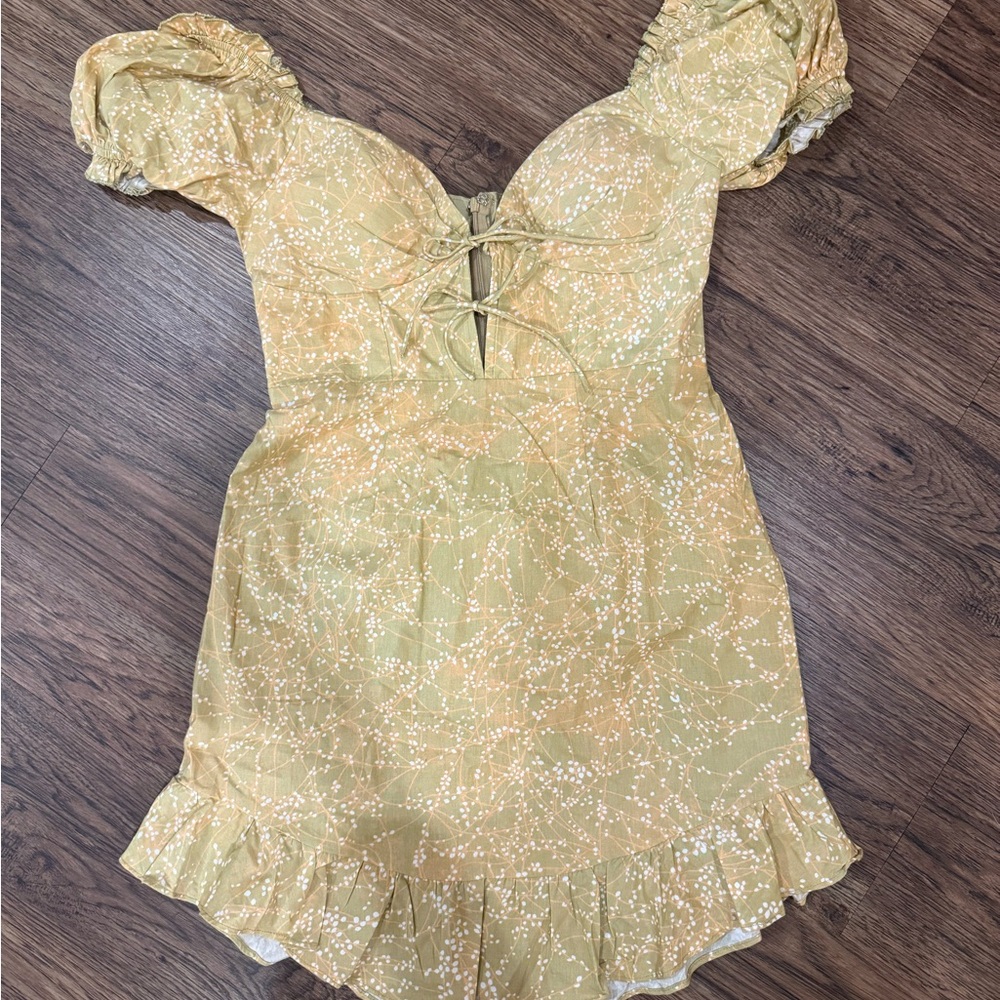 Selfie Leslie Yellow Floral Mini Dress
